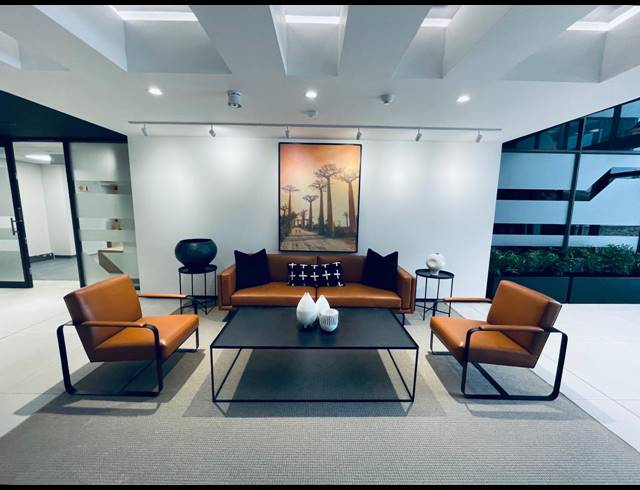 333M² OFFICE TO LET IN VORNA VALLEY